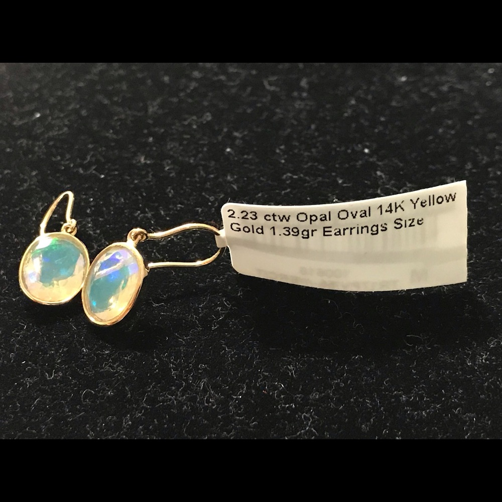 2.23ctw Lighting Ridge Opal Earrings in 14kt gold